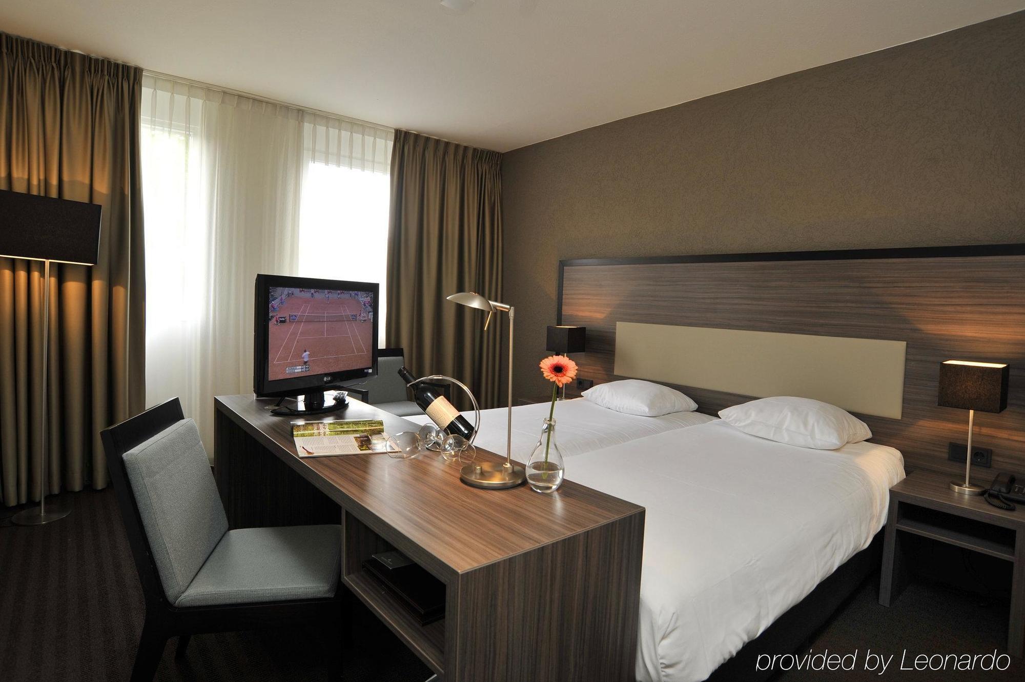 Fletcher Hotel-Restaurant Weert Esterno foto