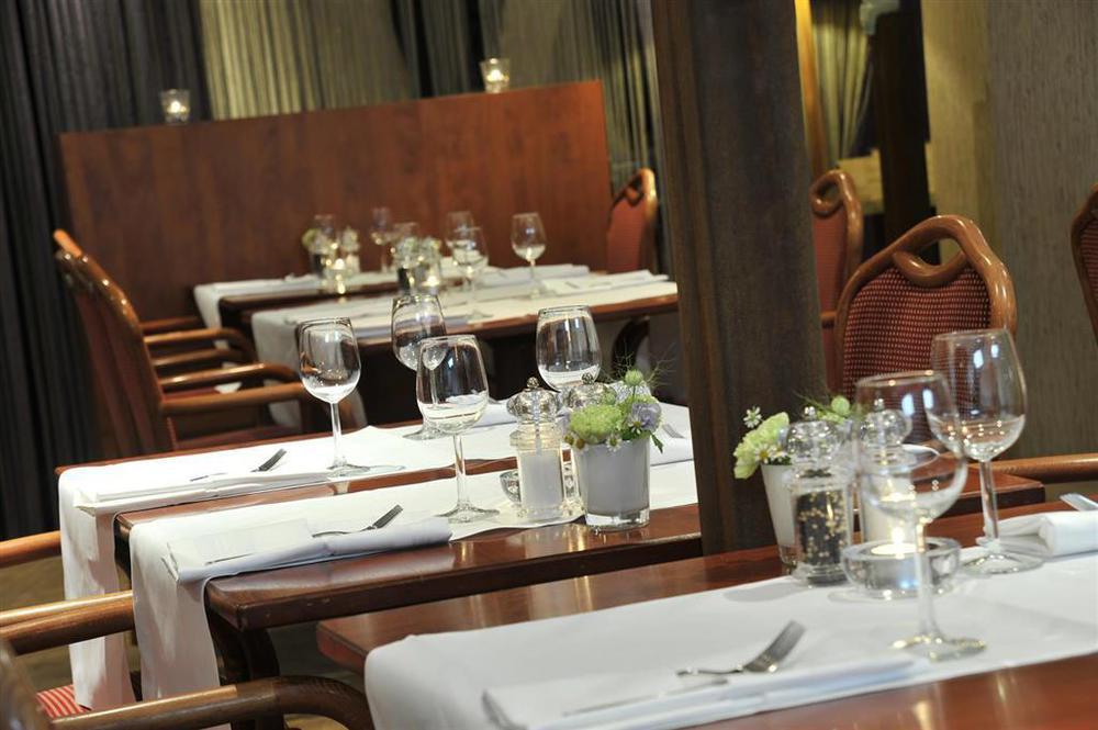 Fletcher Hotel-Restaurant Weert Ristorante foto